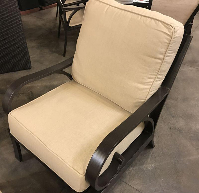 outdoor furniture, patio furniture, patio sets, wicker furniture, outdoor seating, outdoor sectionals